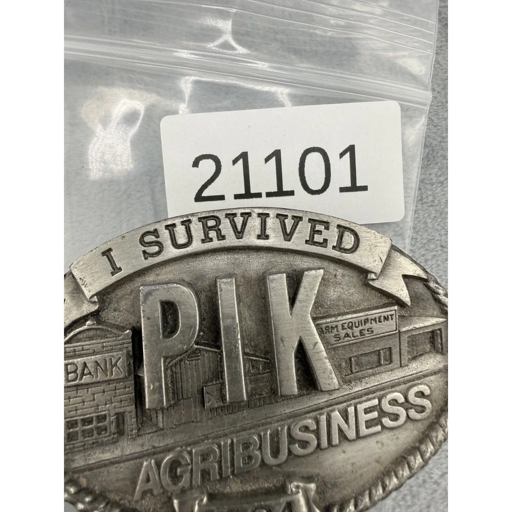 Vintage Iowa Premium & Specialty Co Belt Buckle Silver PIK Agribusiness 1984